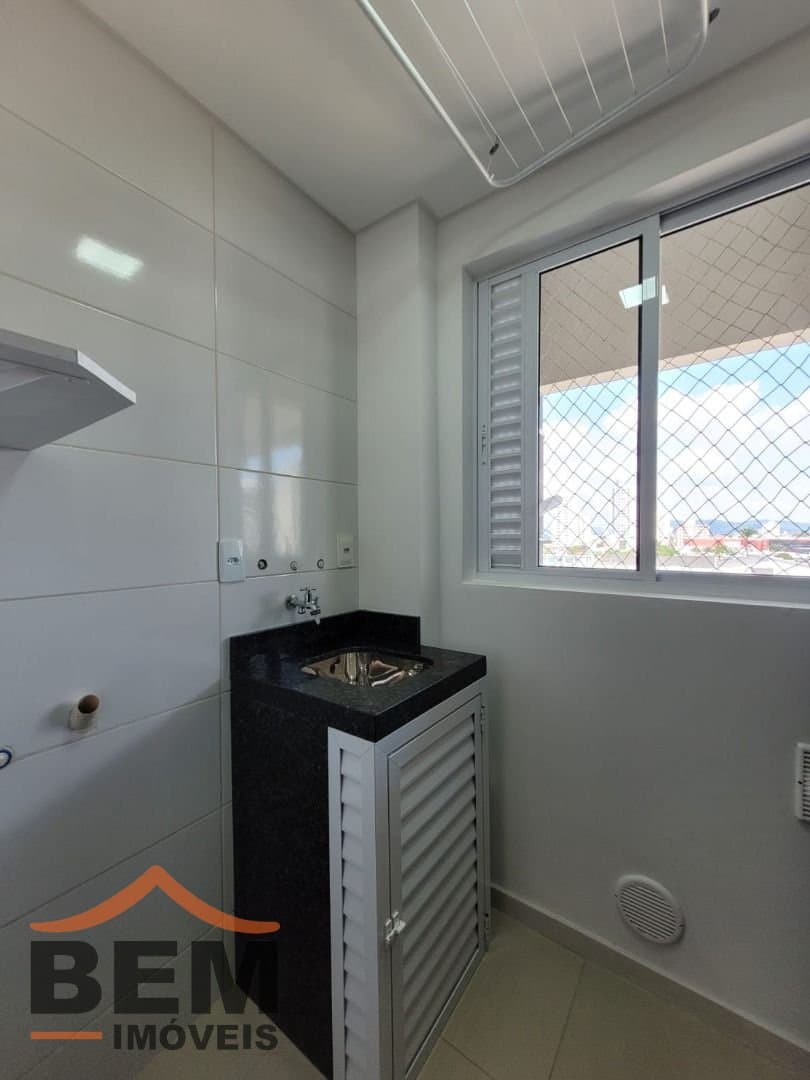 Apartamento para Locação com 2 quartos e 87m² no bairro Vila Operária, em Itajaí - SC