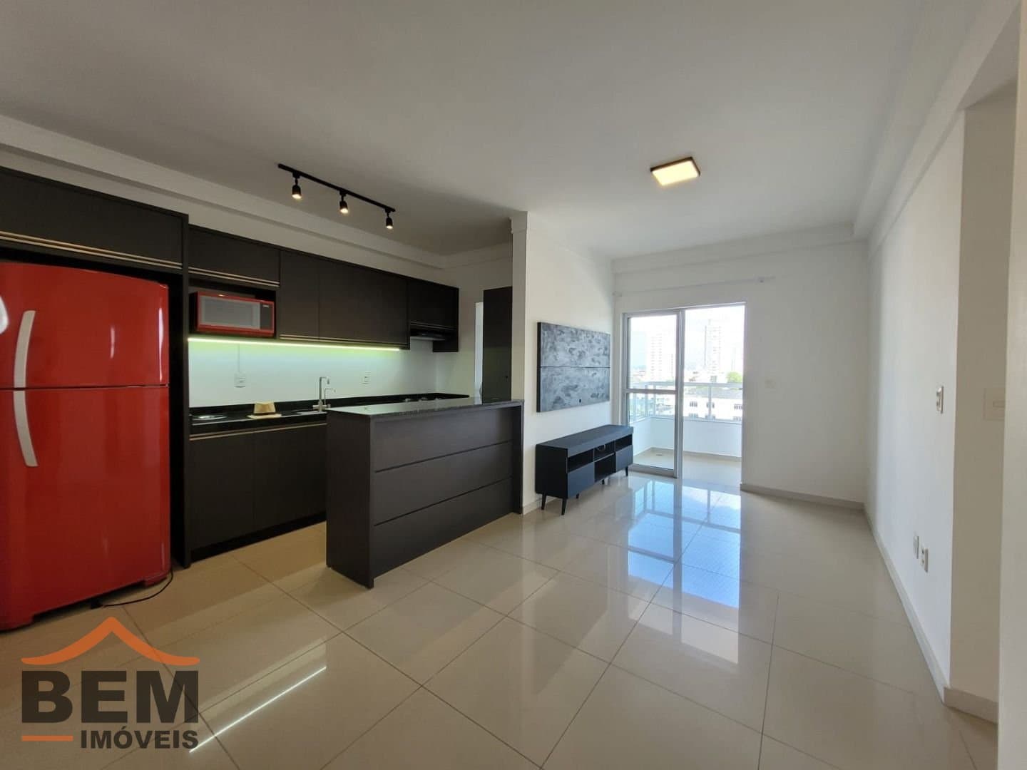 Apartamento para Locação com 2 quartos e 87m² no bairro Vila Operária, em Itajaí - SC