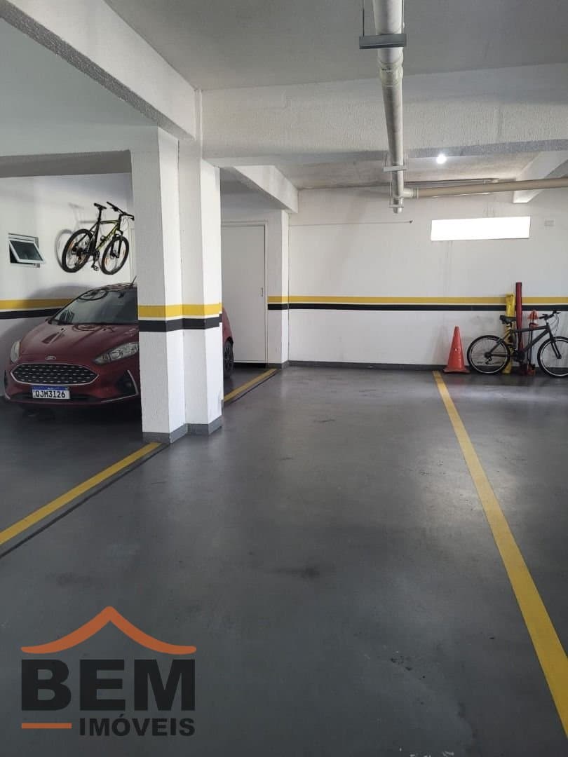 Apartamento para Locação com 2 quartos e 87m² no bairro Vila Operária, em Itajaí - SC