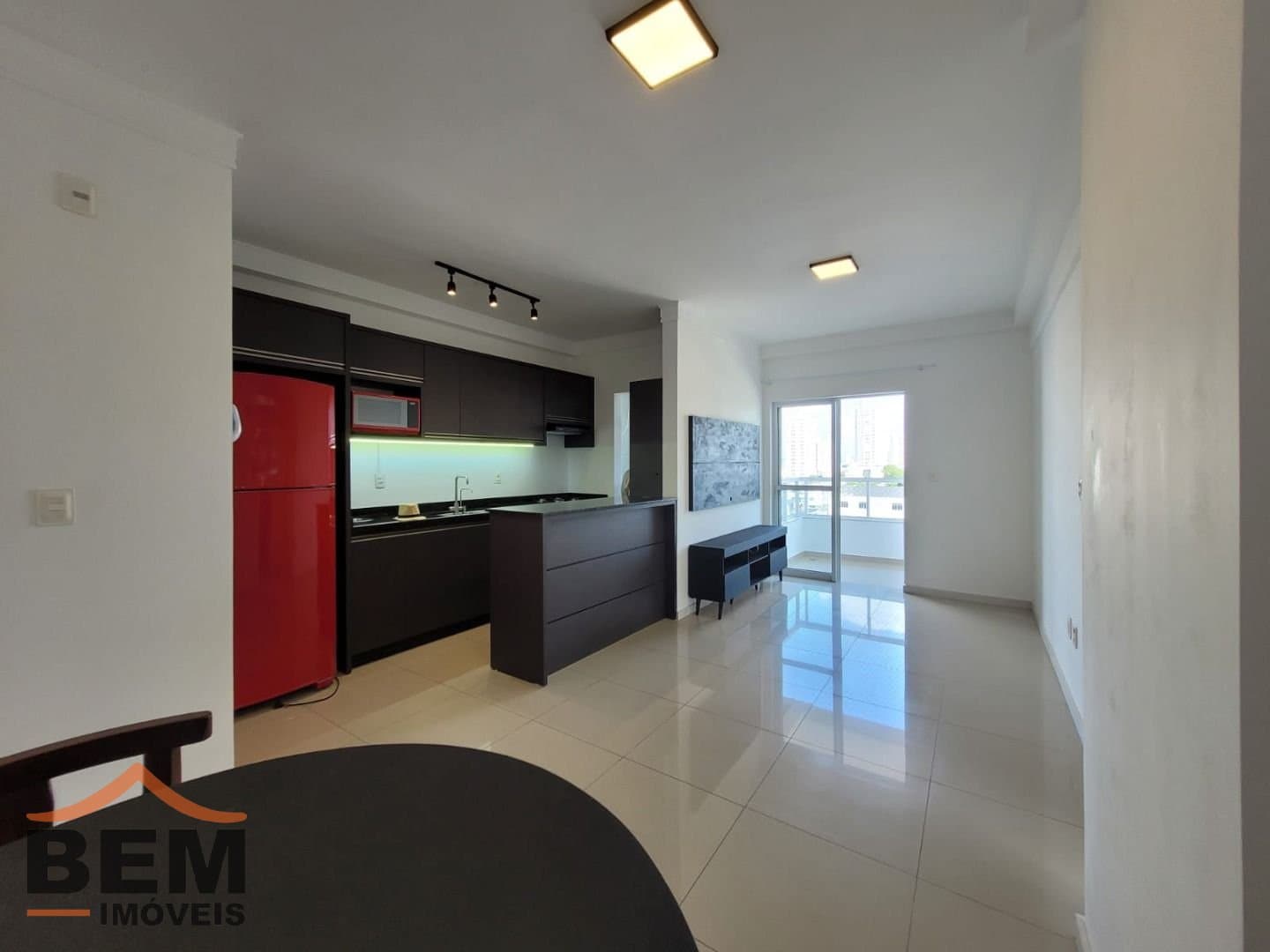 Apartamento para Locação com 2 quartos e 87m² no bairro Vila Operária, em Itajaí - SC