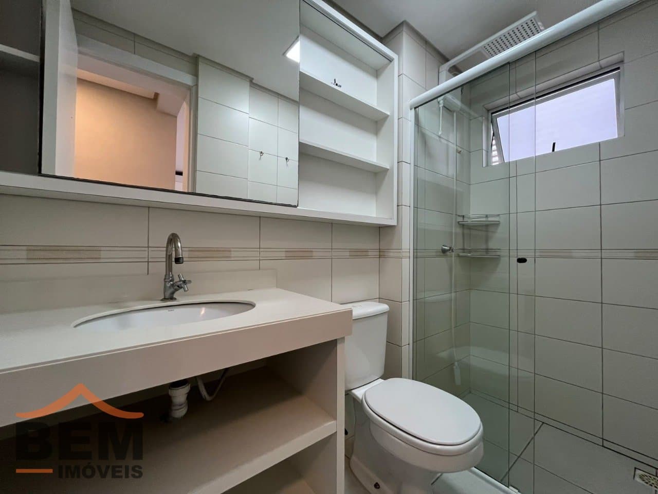 Apartamento para Locação com 2 quartos e 80m² no bairro Dom Bosco, em Itajaí - SC