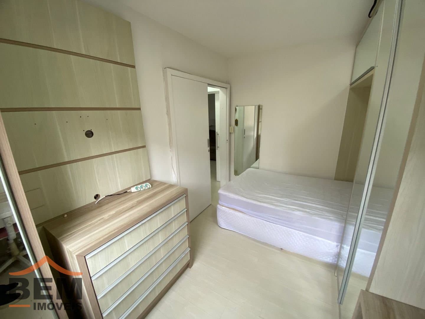 APARTAMENTO SEMI MOBILIADO PARA VENDA NO BAIRRO FAZENDA, ITAJAI - SANTA CATARINA