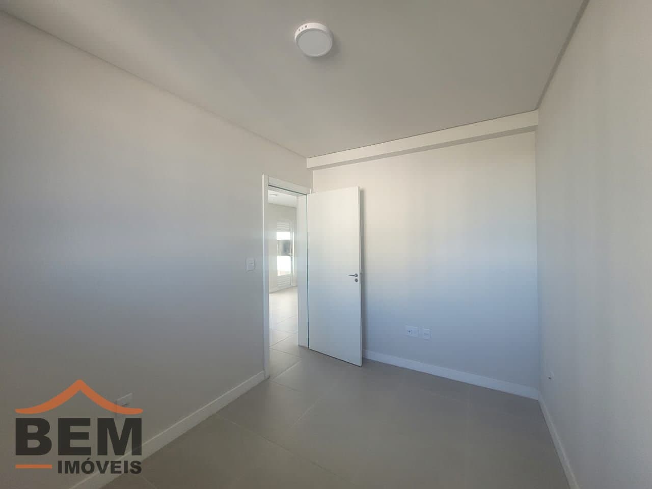 Apartamento para alugar com 2 quartos e 60 m² no bairro São Vicente, em Itajaí