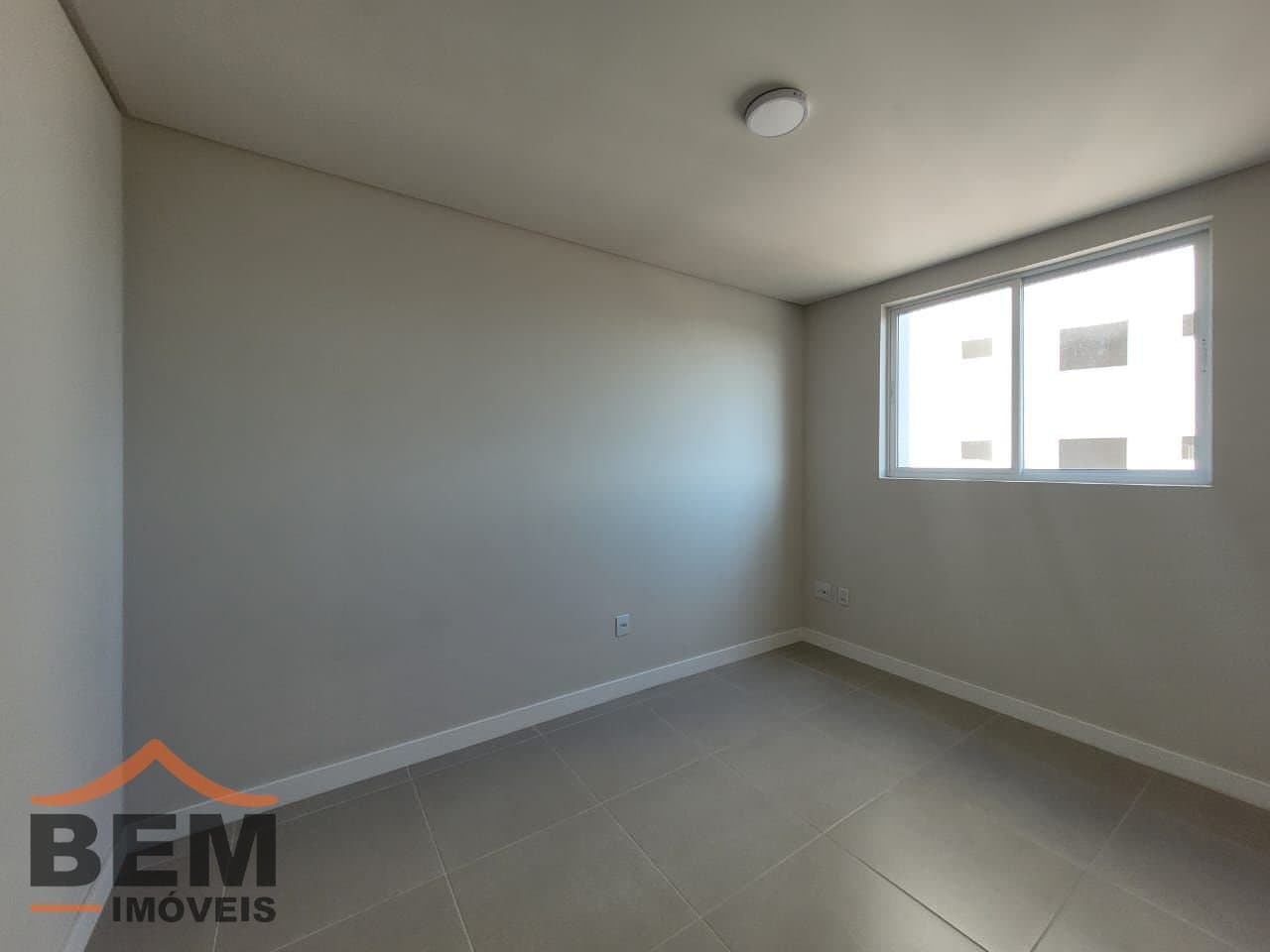 Apartamento para alugar com 2 quartos e 60 m² no bairro São Vicente, em Itajaí