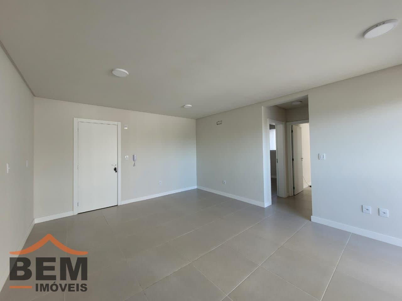 Apartamento para alugar com 2 quartos e 60 m² no bairro São Vicente, em Itajaí