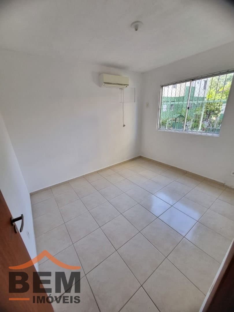 Apartamento para aluguel em Espinheiros, Itajaí