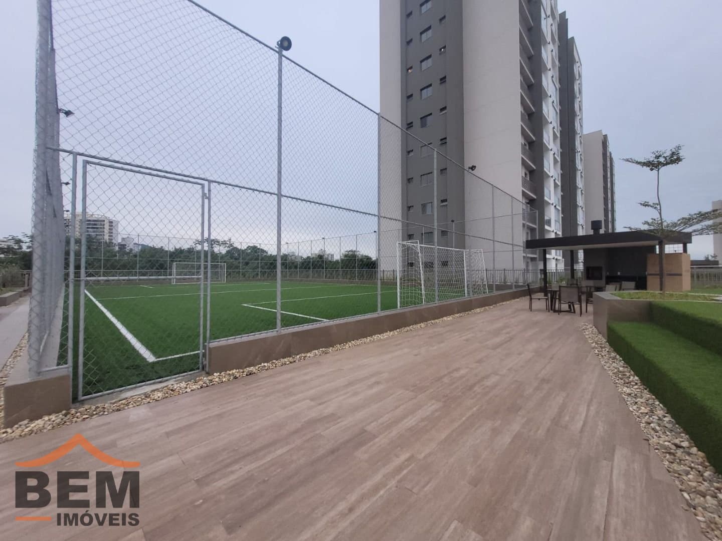 Apartamento para Locação com 2 quartos sendo 1 suíte, 1 vaga no bairro São Vicente em Itajaí/SC