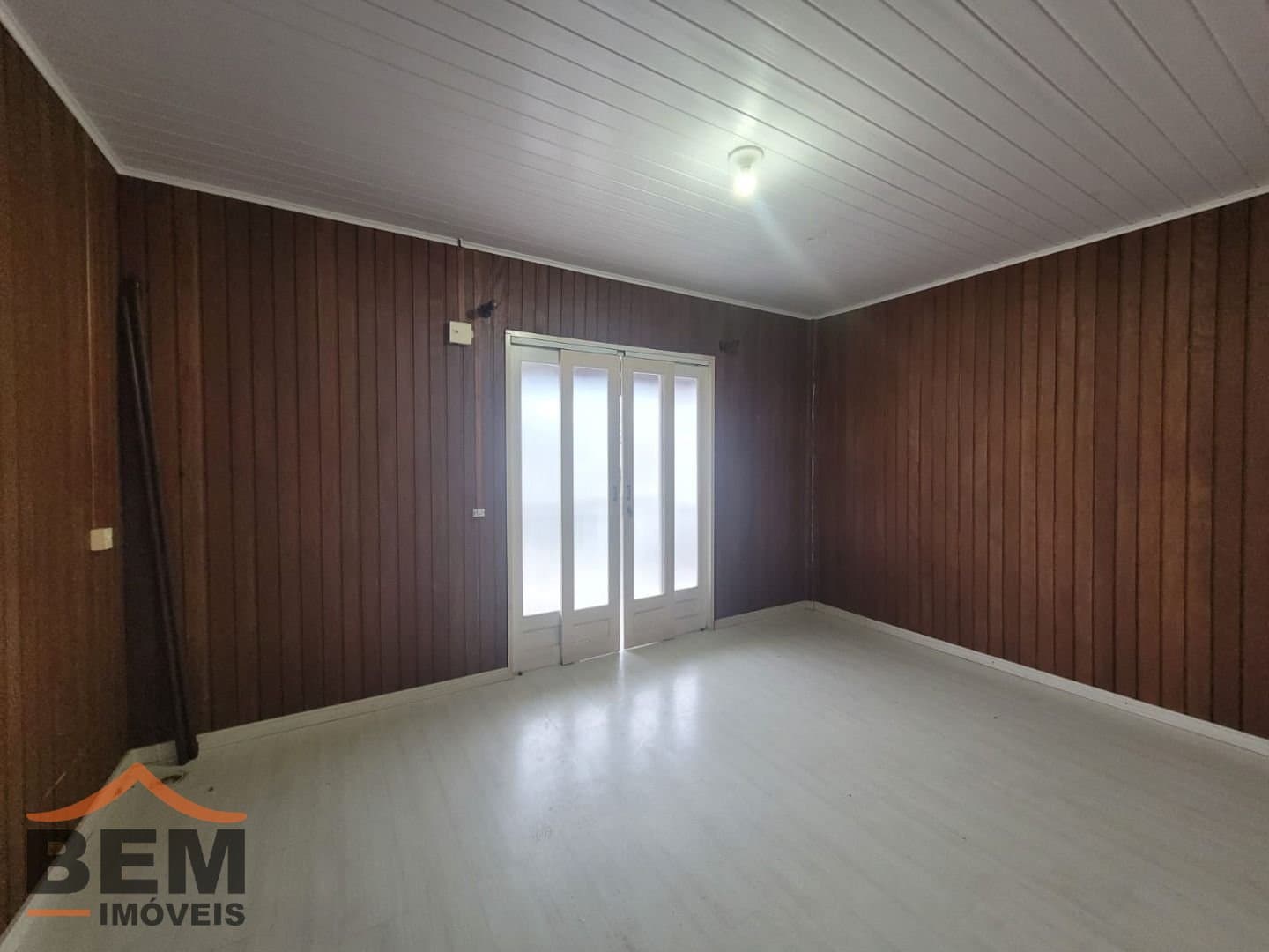 Casa para Locação com 2 quartos, 2 vagas no bairro Cidade Nova em Itajaí/SC