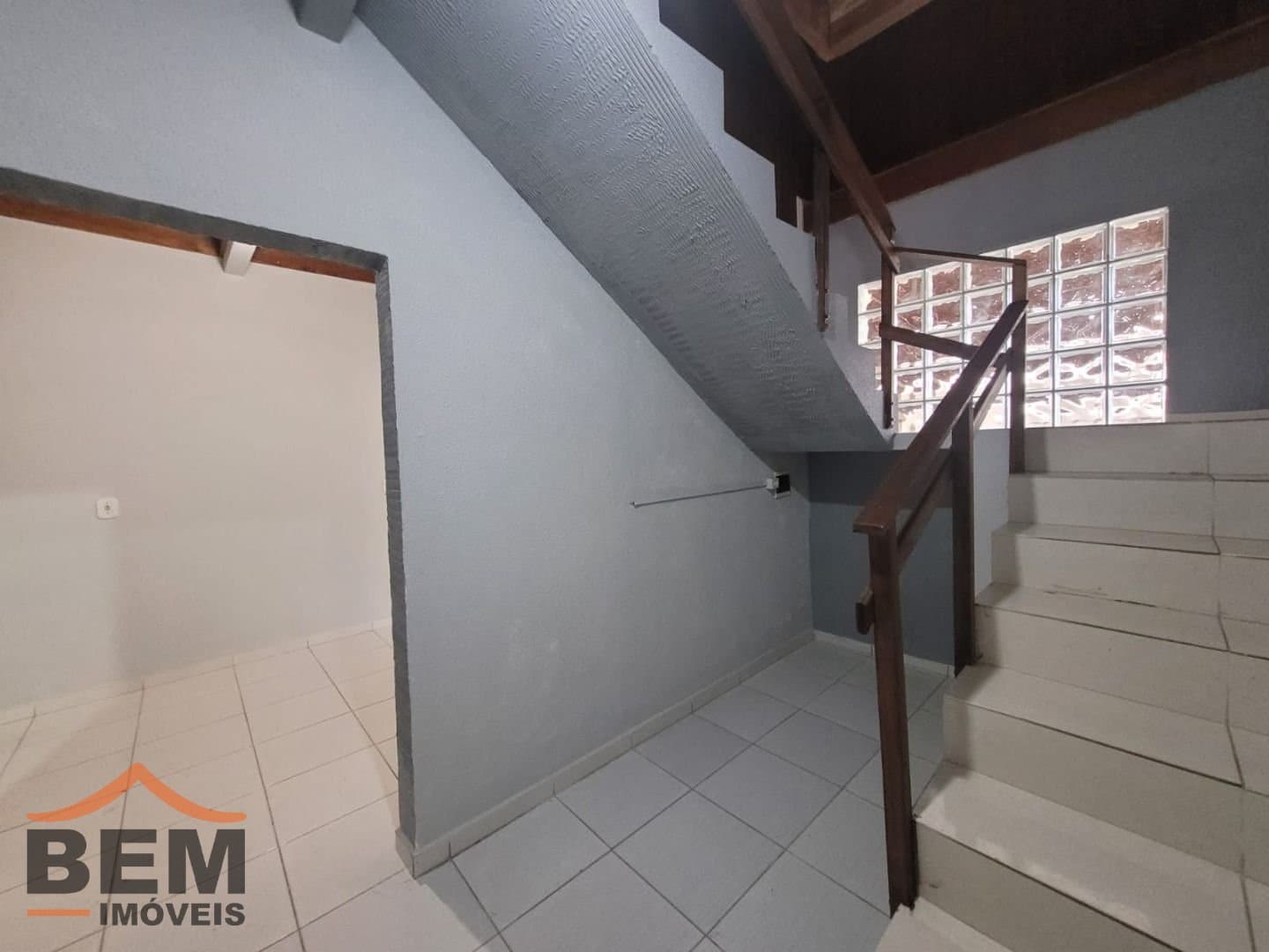 Casa para Locação com 2 quartos, 2 vagas no bairro Cidade Nova em Itajaí/SC