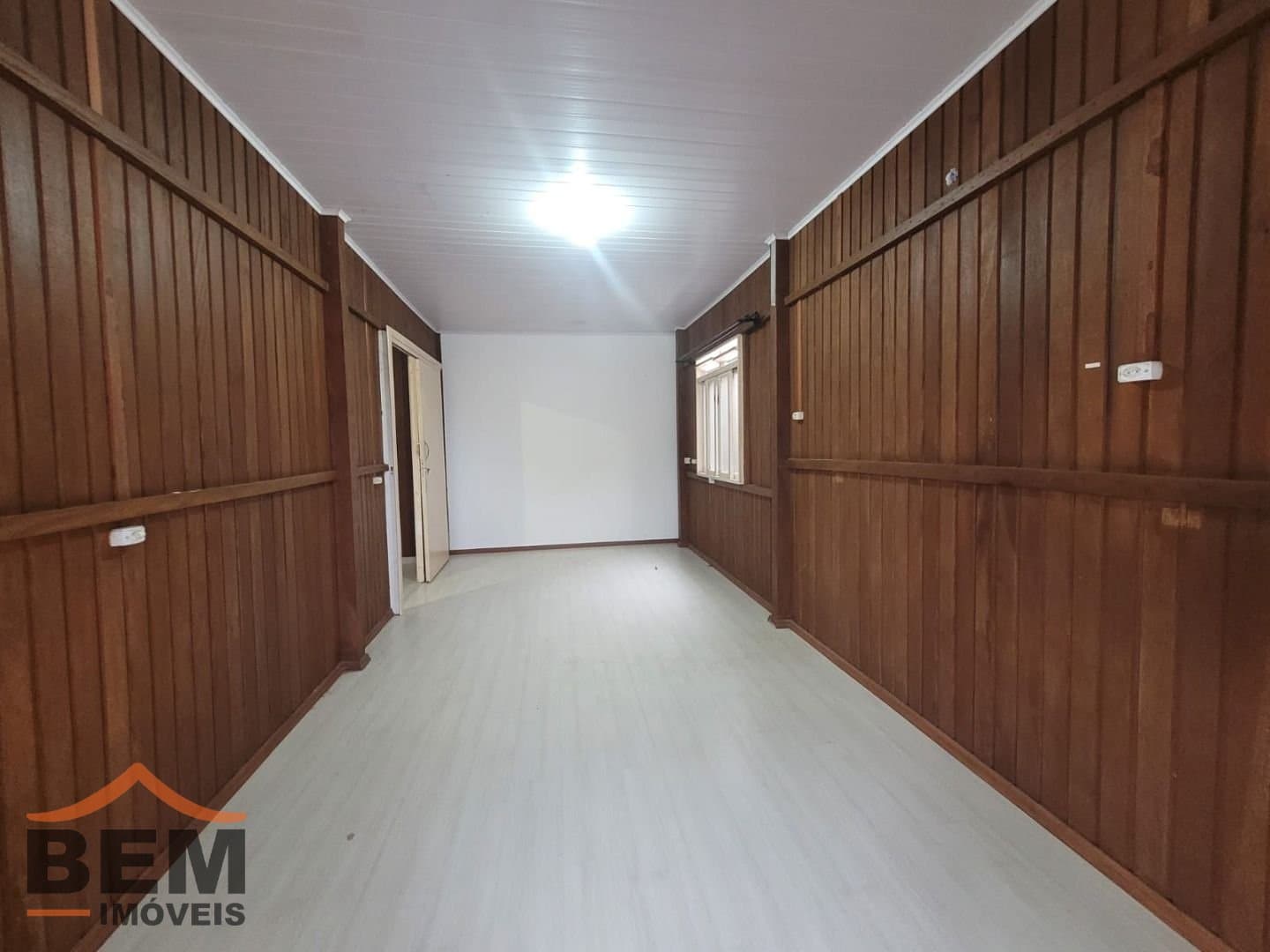 Casa para Locação com 2 quartos, 2 vagas no bairro Cidade Nova em Itajaí/SC