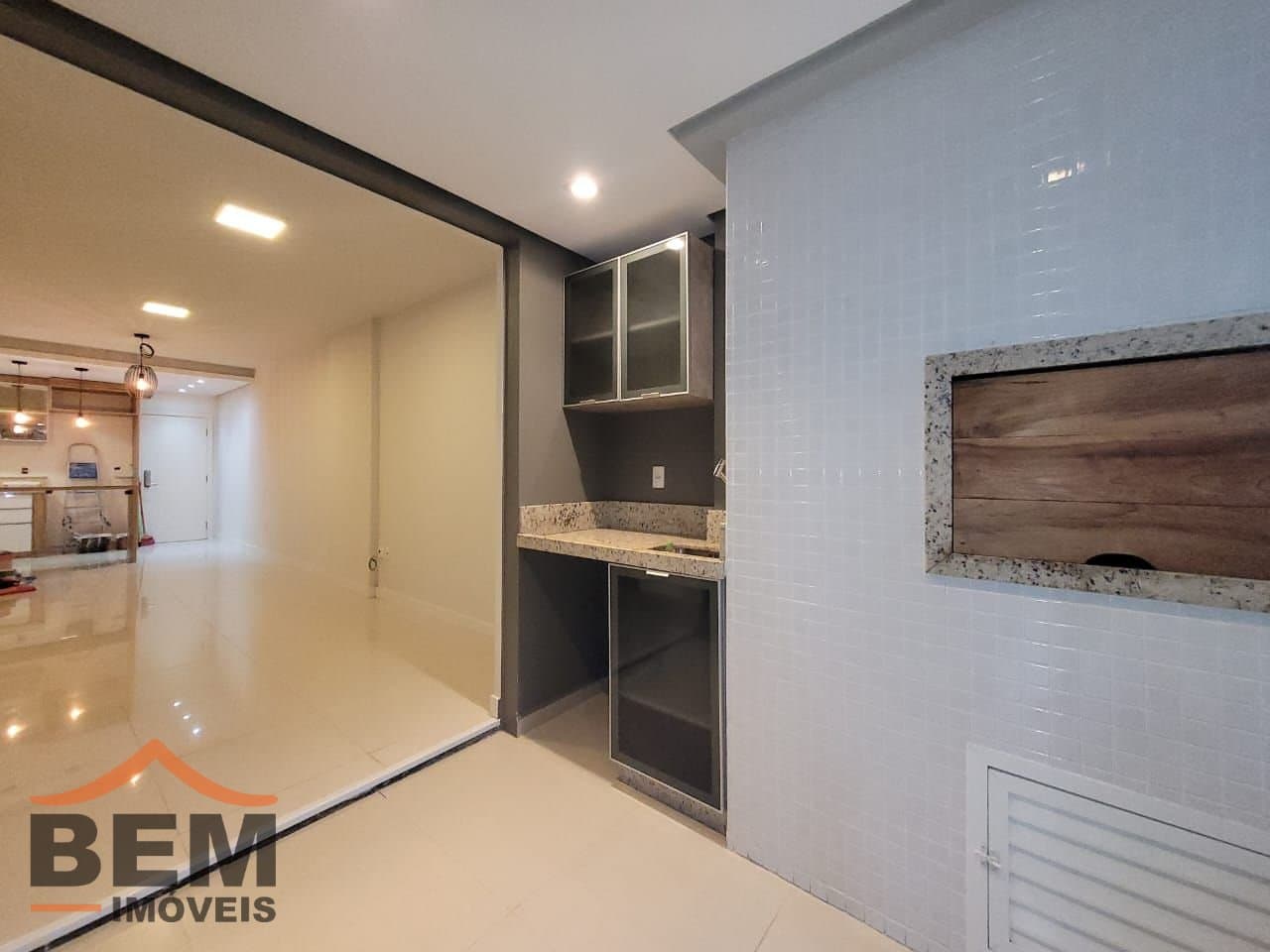 Apartamento para Locação com 2 quartos e 110m² no bairro São Judas, em Itajaí - SC