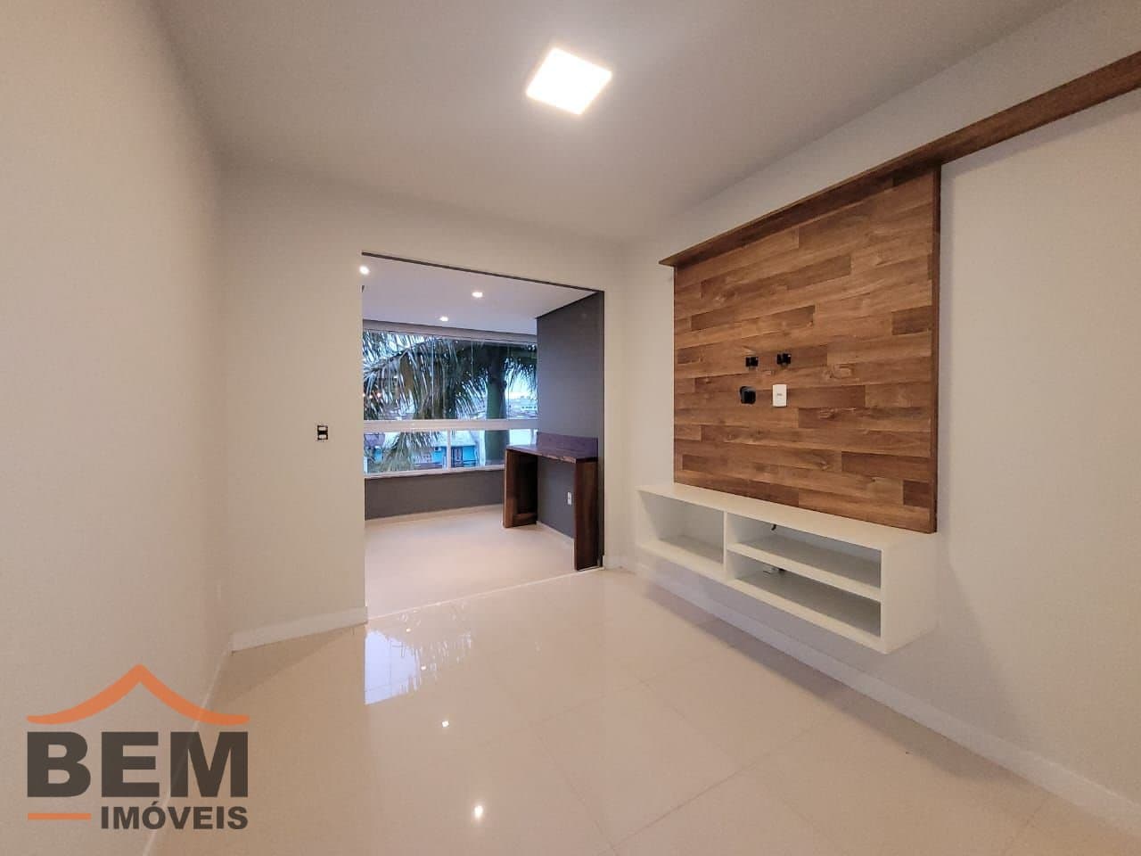 Apartamento para Locação com 2 quartos e 110m² no bairro São Judas, em Itajaí - SC