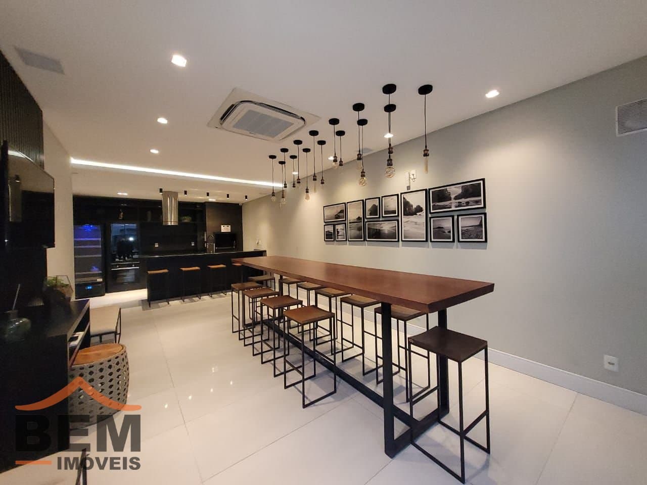 Apartamento para Locação com 2 quartos e 110m² no bairro São Judas, em Itajaí - SC
