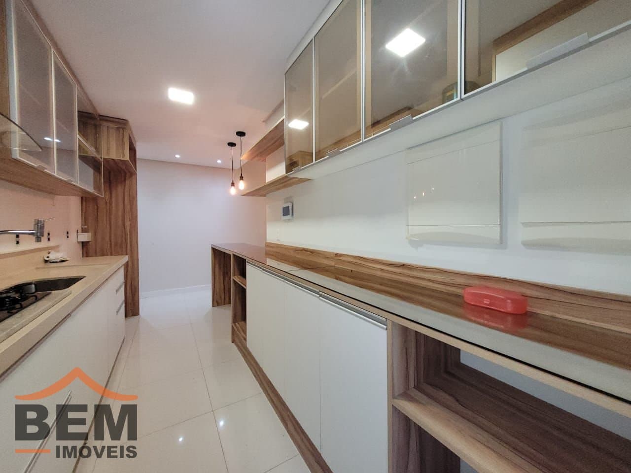 Apartamento para Locação com 2 quartos e 110m² no bairro São Judas, em Itajaí - SC