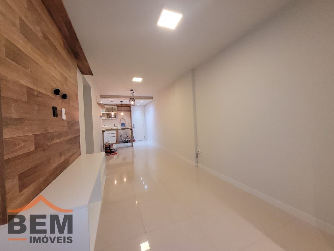 Apartamento para Locação com 2 quartos e 110m² no bairro São Judas, em Itajaí - SC
