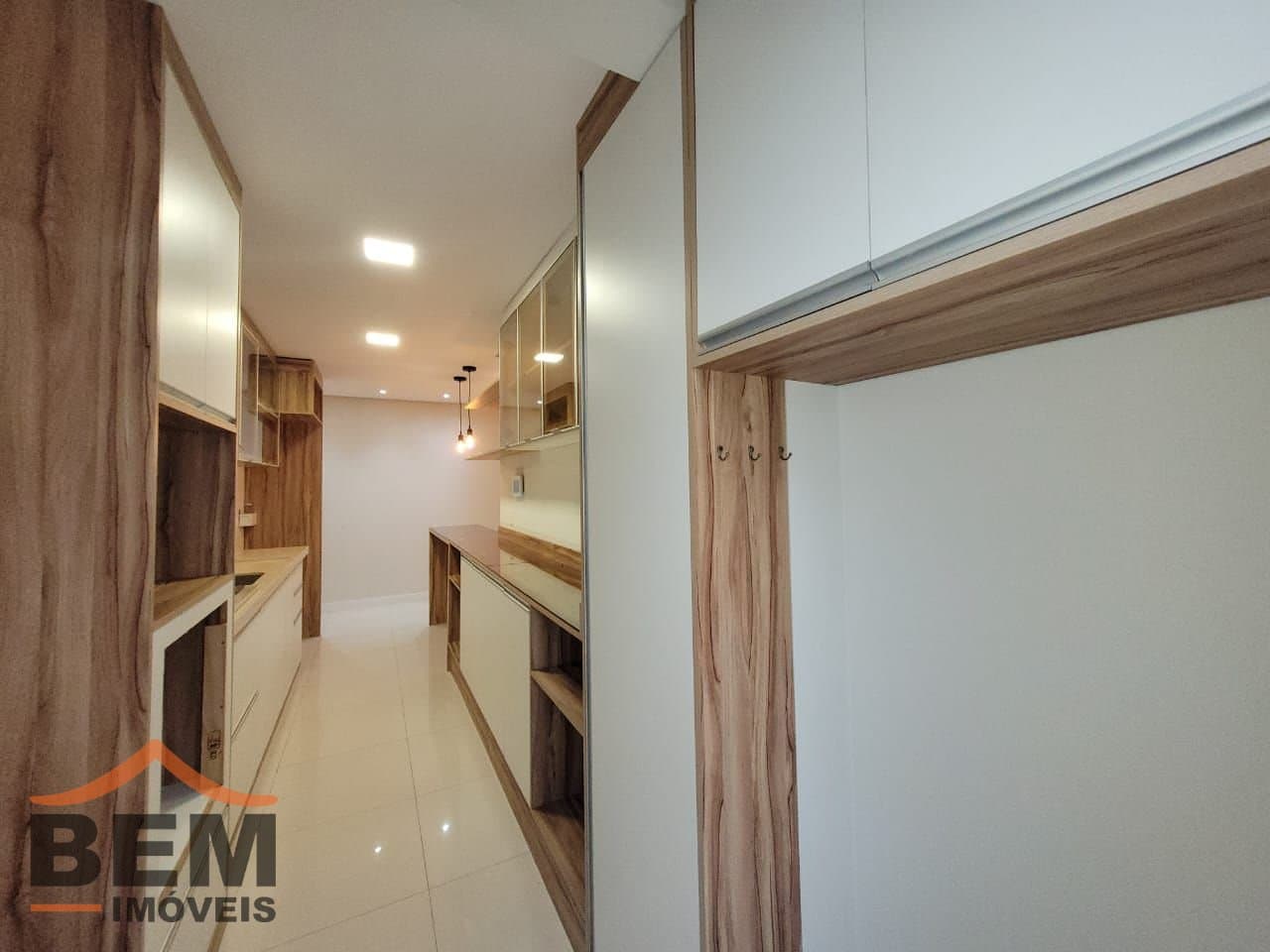 Apartamento para Locação com 2 quartos e 110m² no bairro São Judas, em Itajaí - SC