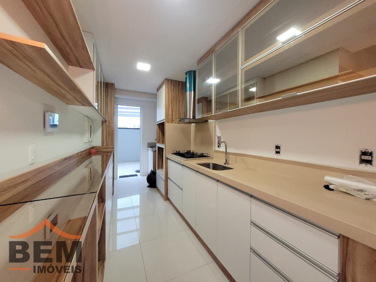 Apartamento para Locação com 2 quartos e 110m² no bairro São Judas, em Itajaí - SC