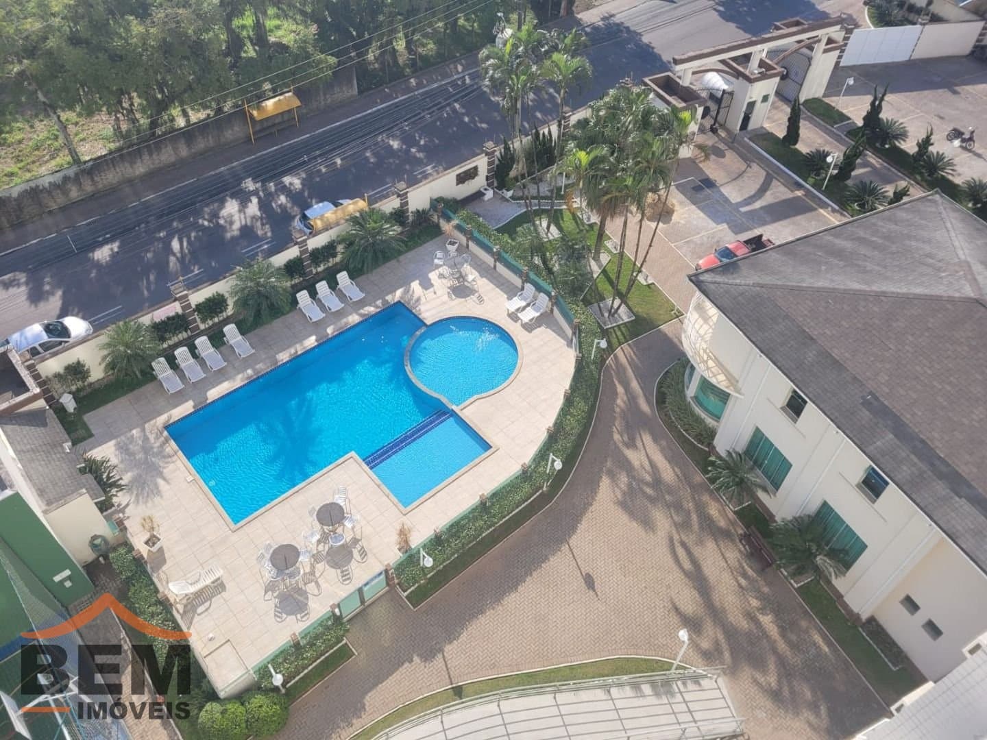 Apartamento para Locação com 2 quartos, 1 vaga no bairro Barra do Rio em Itajaí/SC