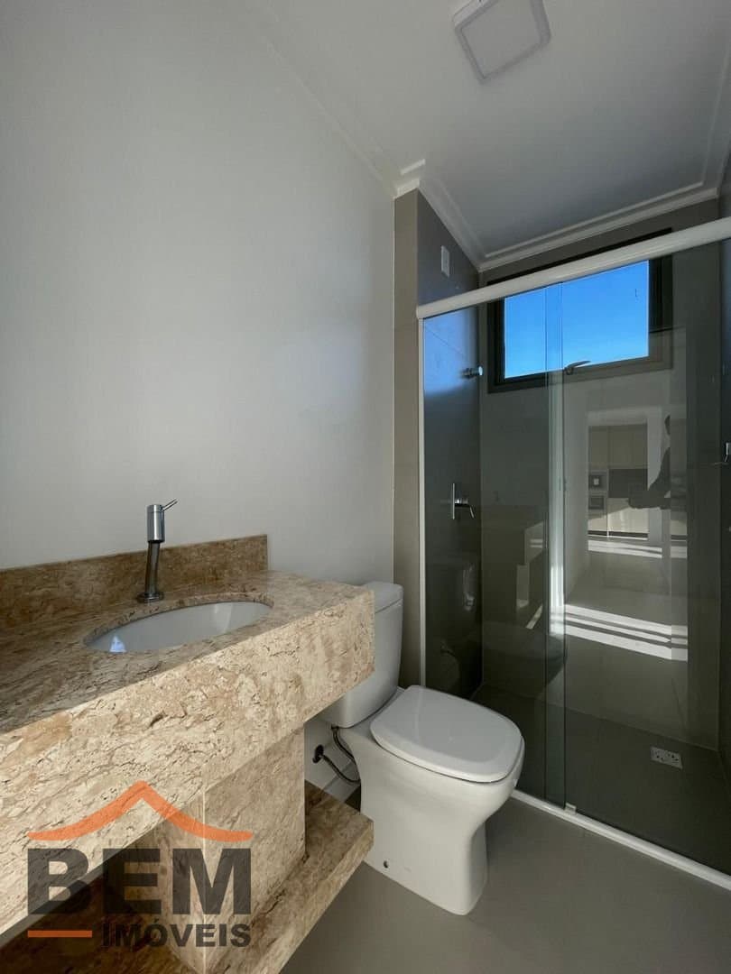Apartamento com 3 dormitórios para aluguel no São Vicente
