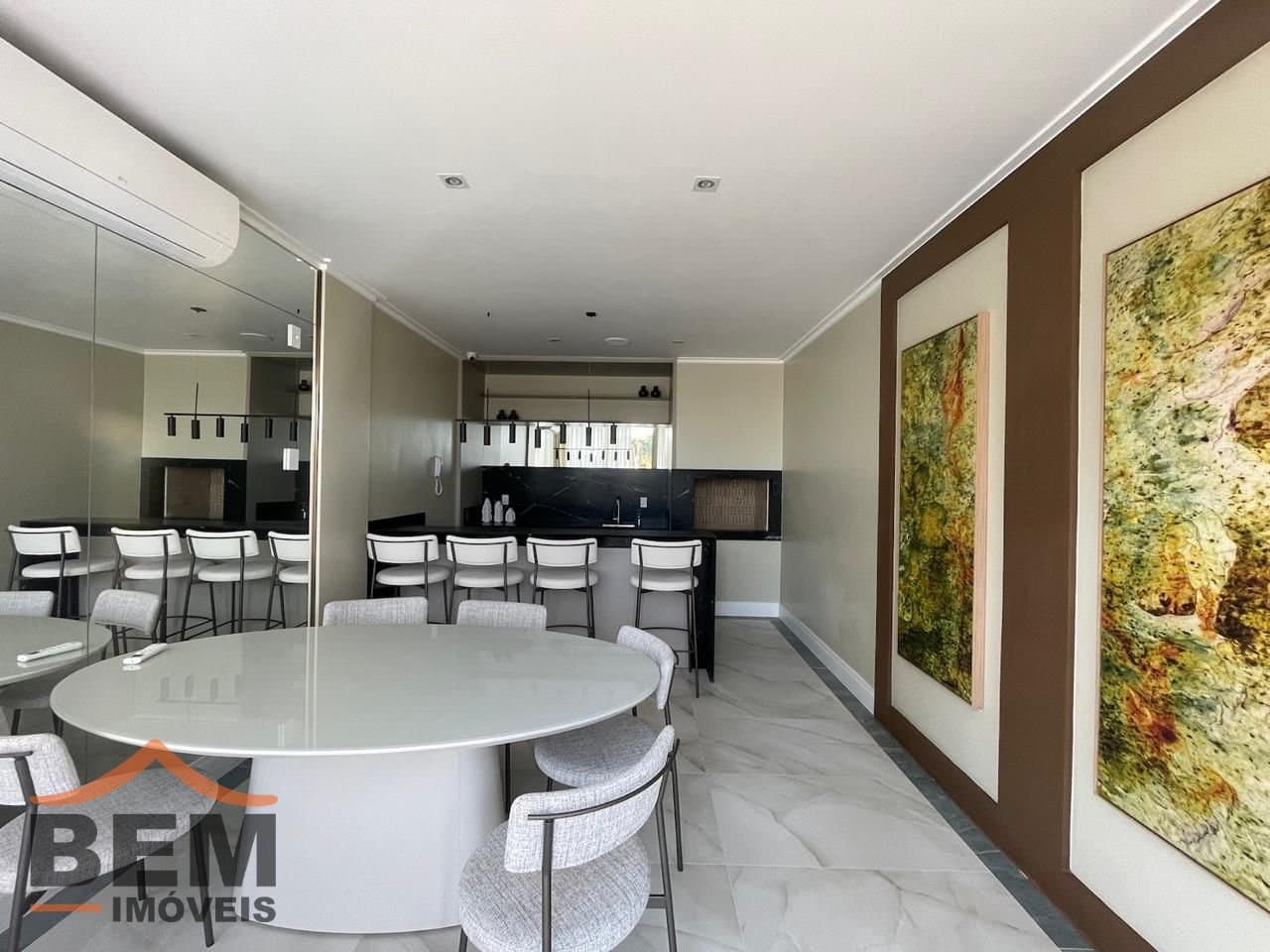 Apartamento com 3 dormitórios para aluguel no São Vicente