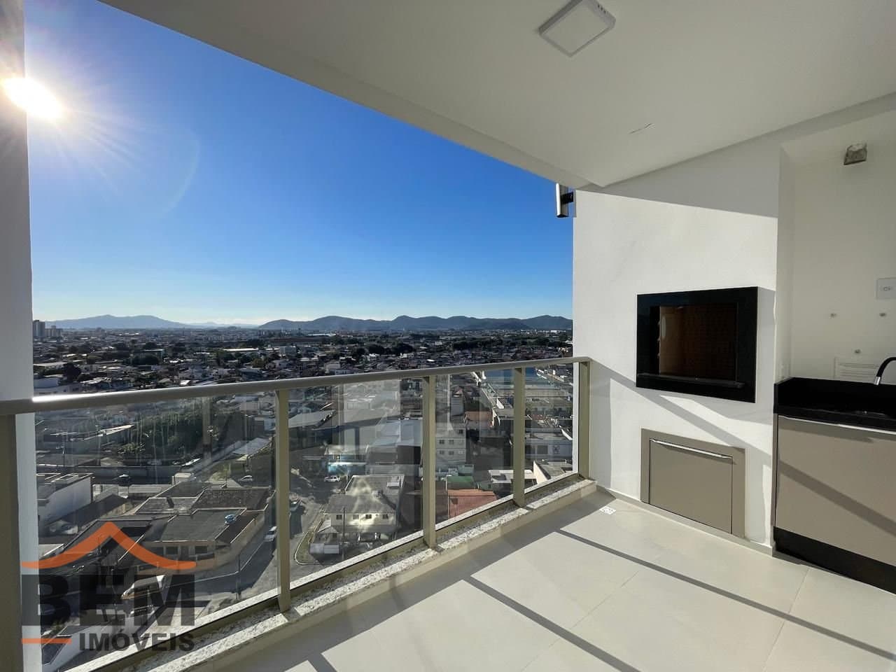 Apartamento com 3 dormitórios para aluguel no São Vicente