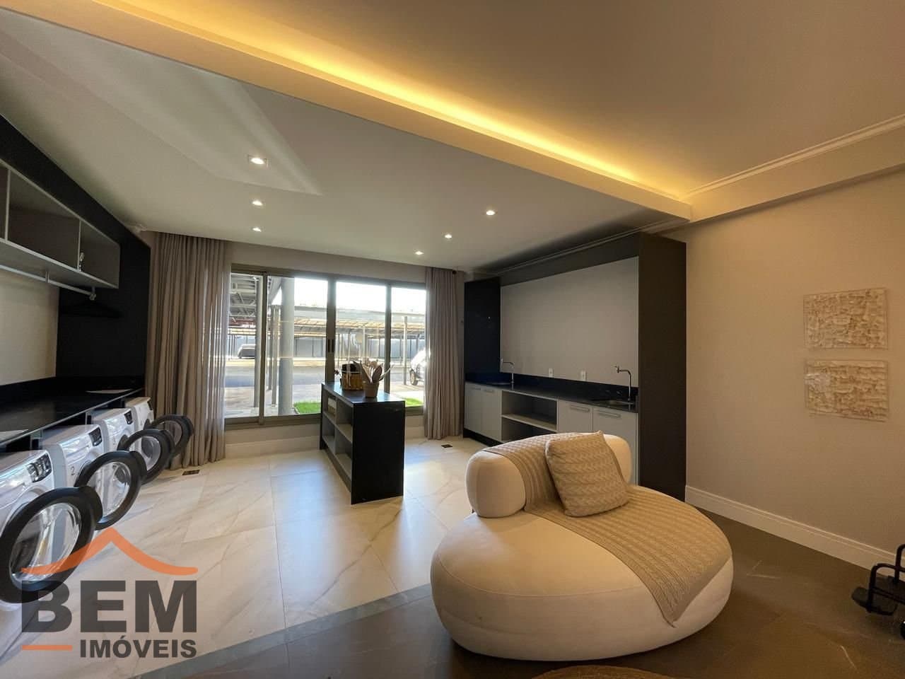 Apartamento com 3 dormitórios para aluguel no São Vicente