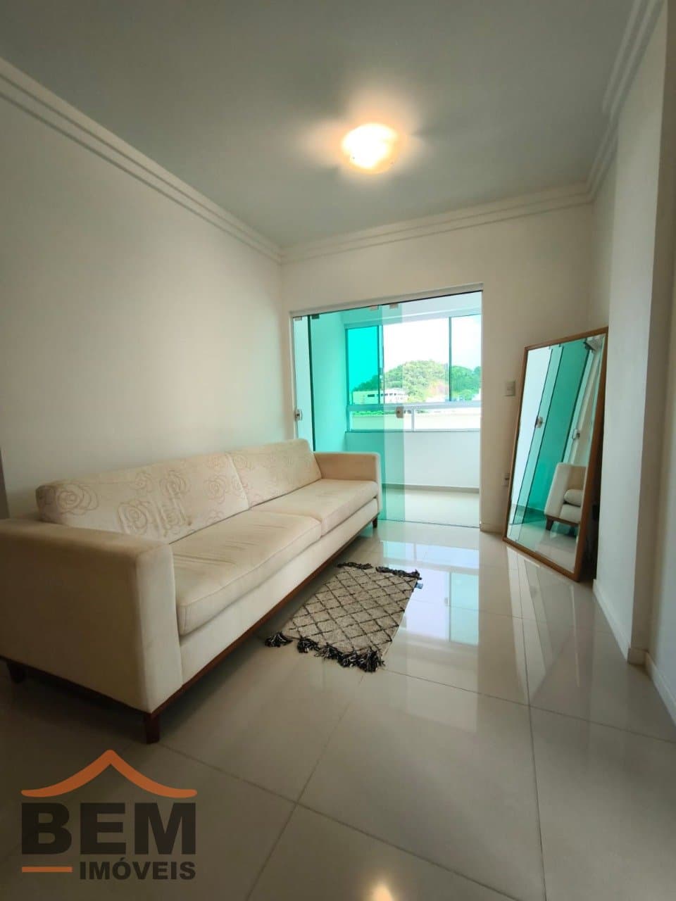 Apartamento à Venda com 2 quartos, 1 vaga no bairro Municipios em Balneário Camboriú/SC