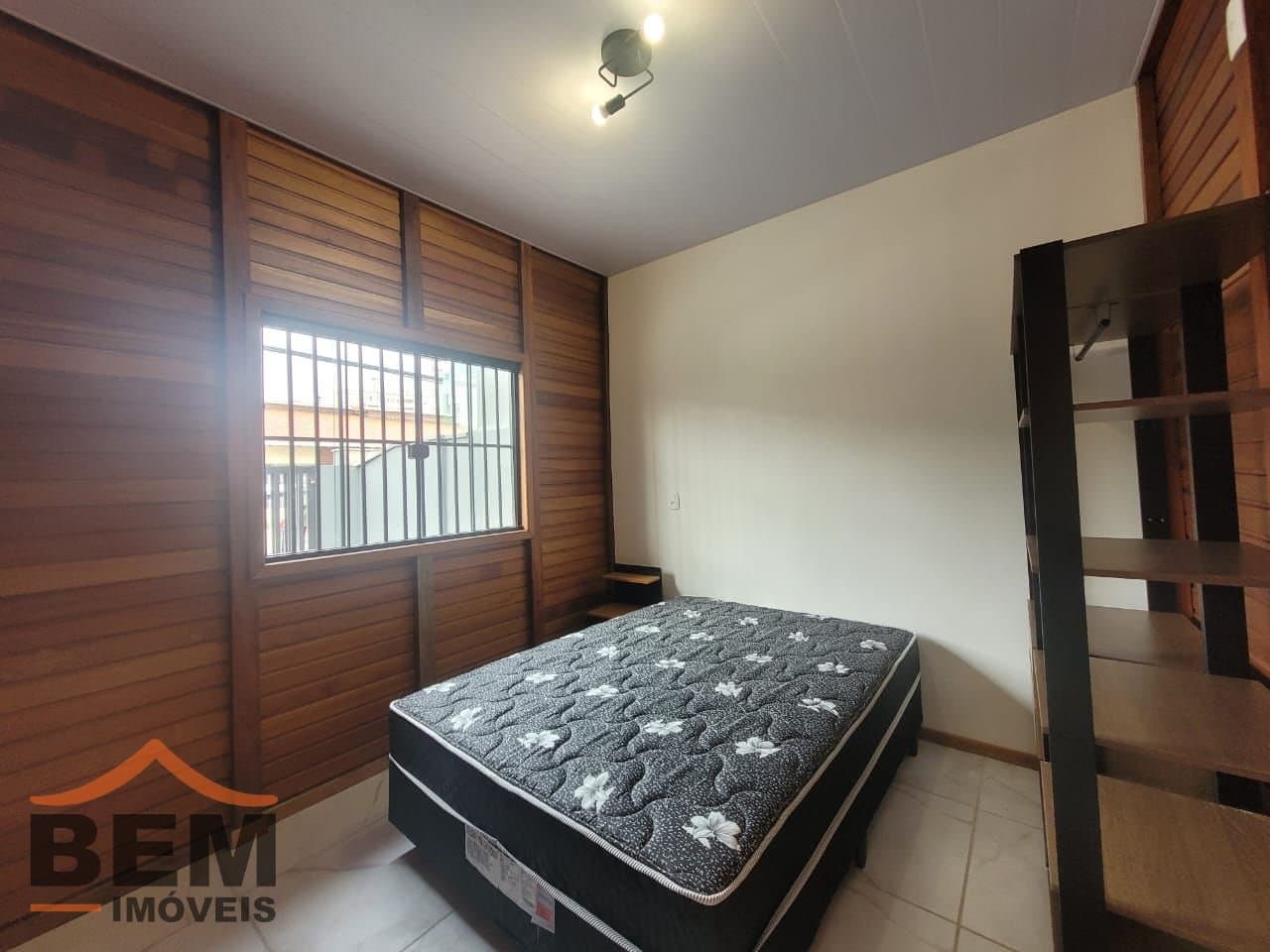 Casa para Locação com 2 quartos e 40m² no bairro Centro, em Itajaí - SC