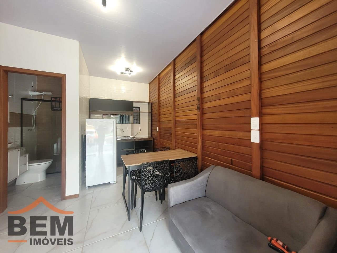 Casa para Locação com 2 quartos e 40m² no bairro Centro, em Itajaí - SC