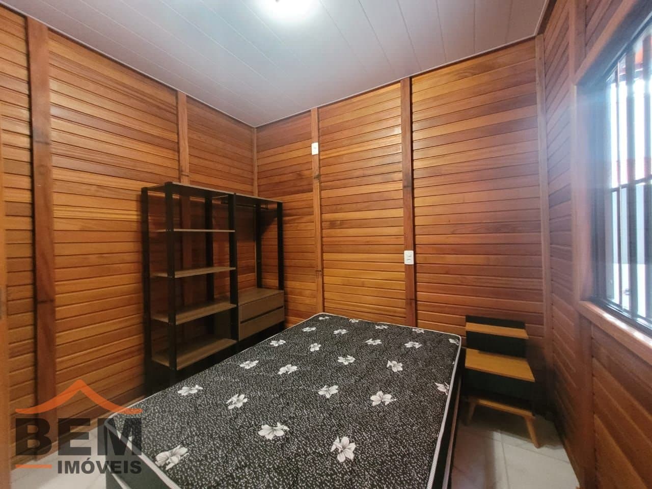 Casa para Locação com 2 quartos, 1 vaga no bairro Centro em Itajaí/SC