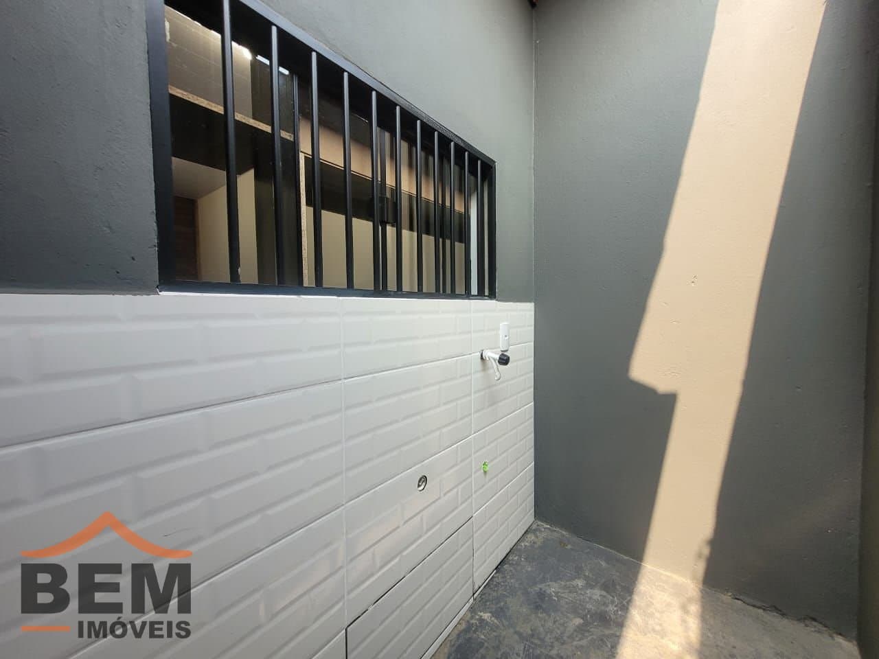 Casa para Locação com 2 quartos, 1 vaga no bairro Centro em Itajaí/SC