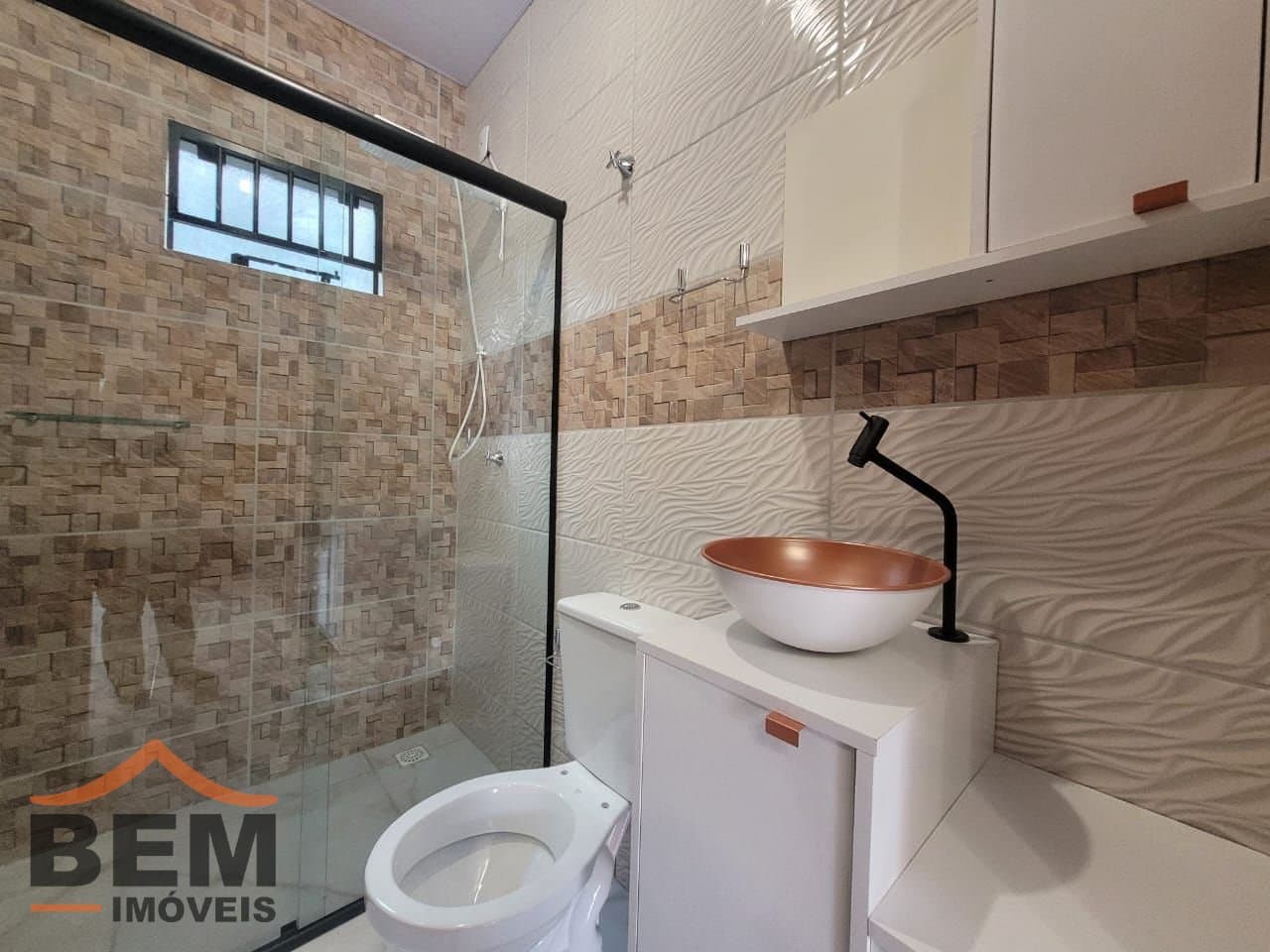 Casa para Locação com 2 quartos, 1 vaga no bairro Centro em Itajaí/SC