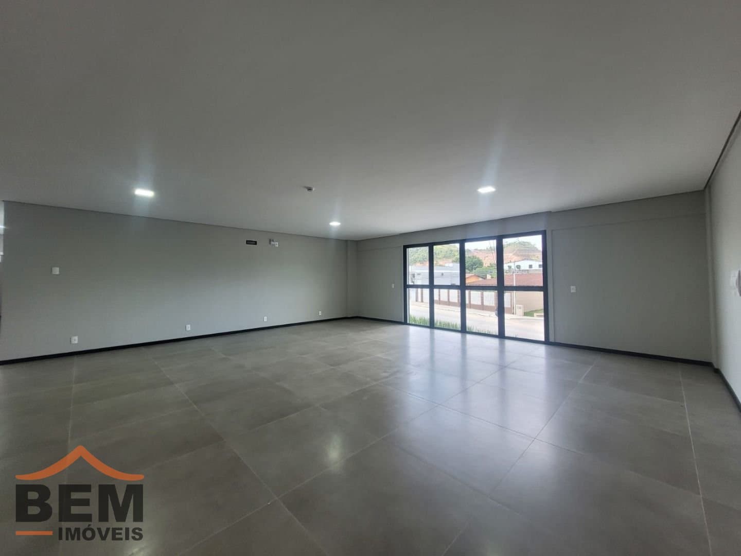 Salas/Conjuntos para Locação com 57m² no bairro Itaipava, em Itajaí - SC