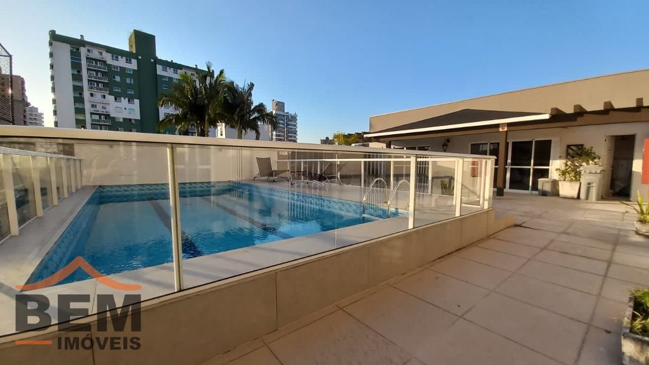 Apartamento para Locação com 3 quartos e 100m² no bairro Centro, em Itajaí - SC