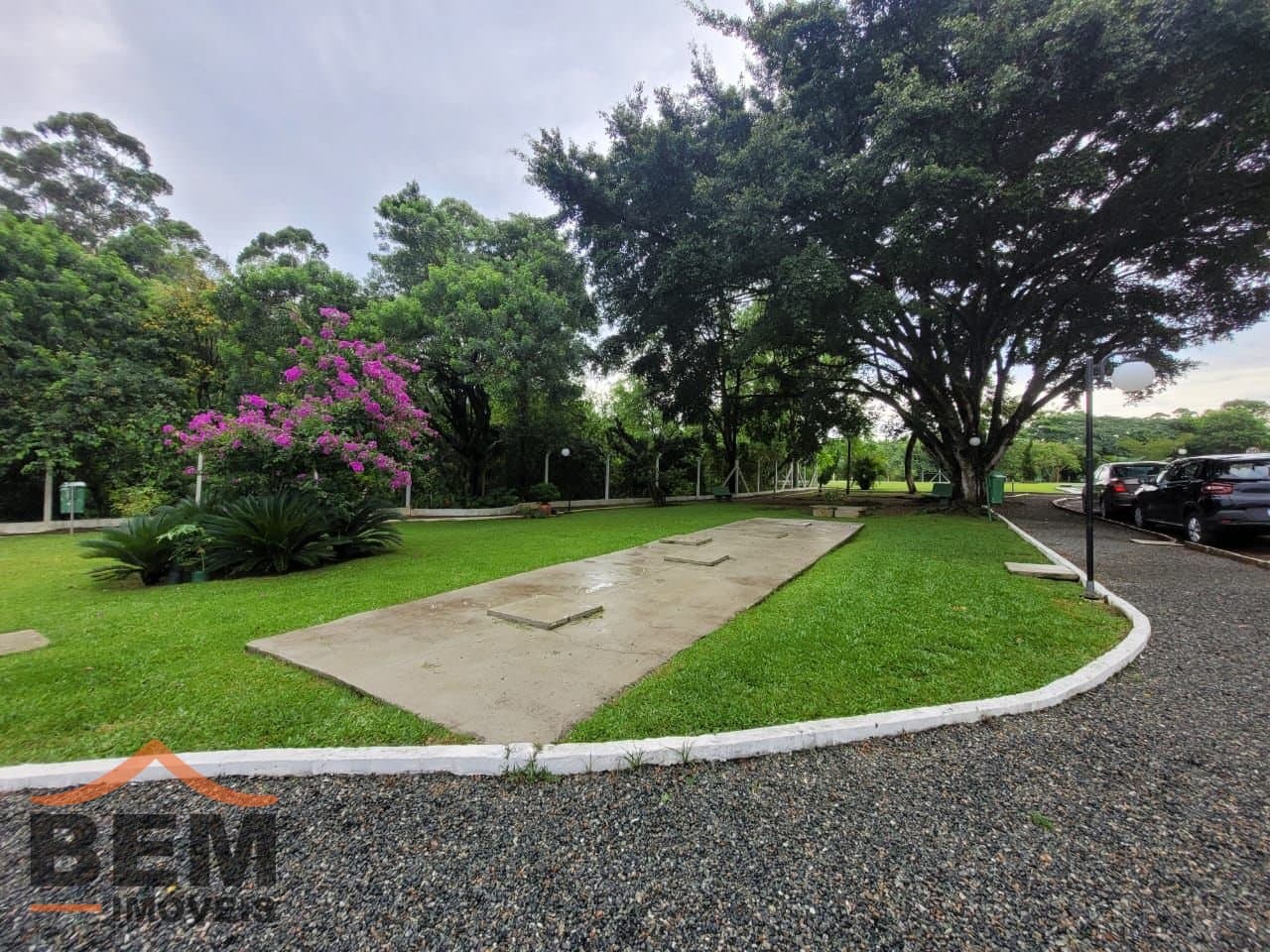 Apartamento para alugar com 2 quartos e 70 m² no bairro Dom Bosco, em Itajaí.