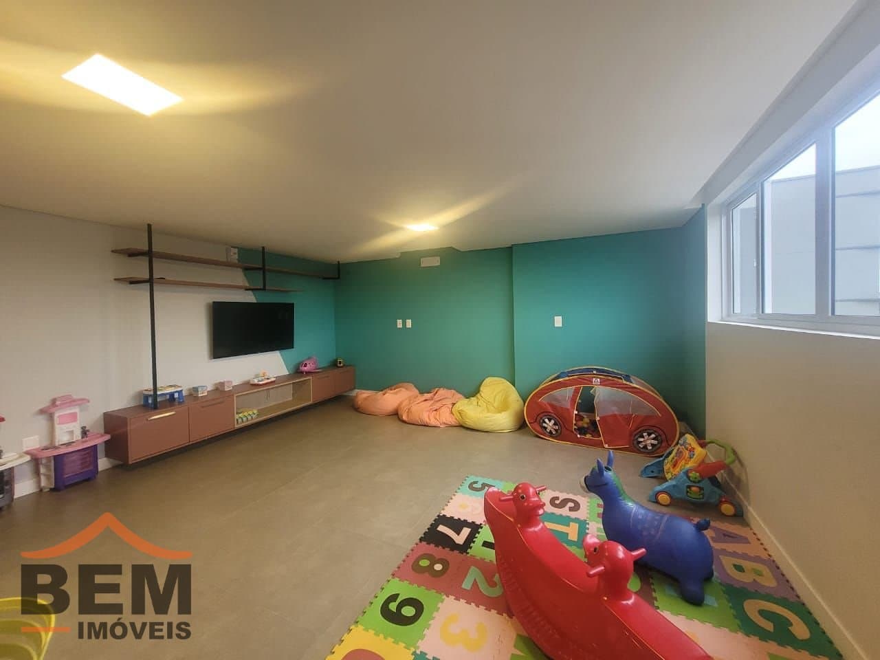 Apartamento para Locação com 2 quartos, 1 vaga no bairro São Vicente em Itajaí/SC