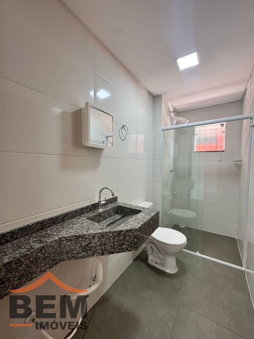 Apartamento para Locação com 1 quarto, 1 vaga no bairro Centro em Navegantes/SC
