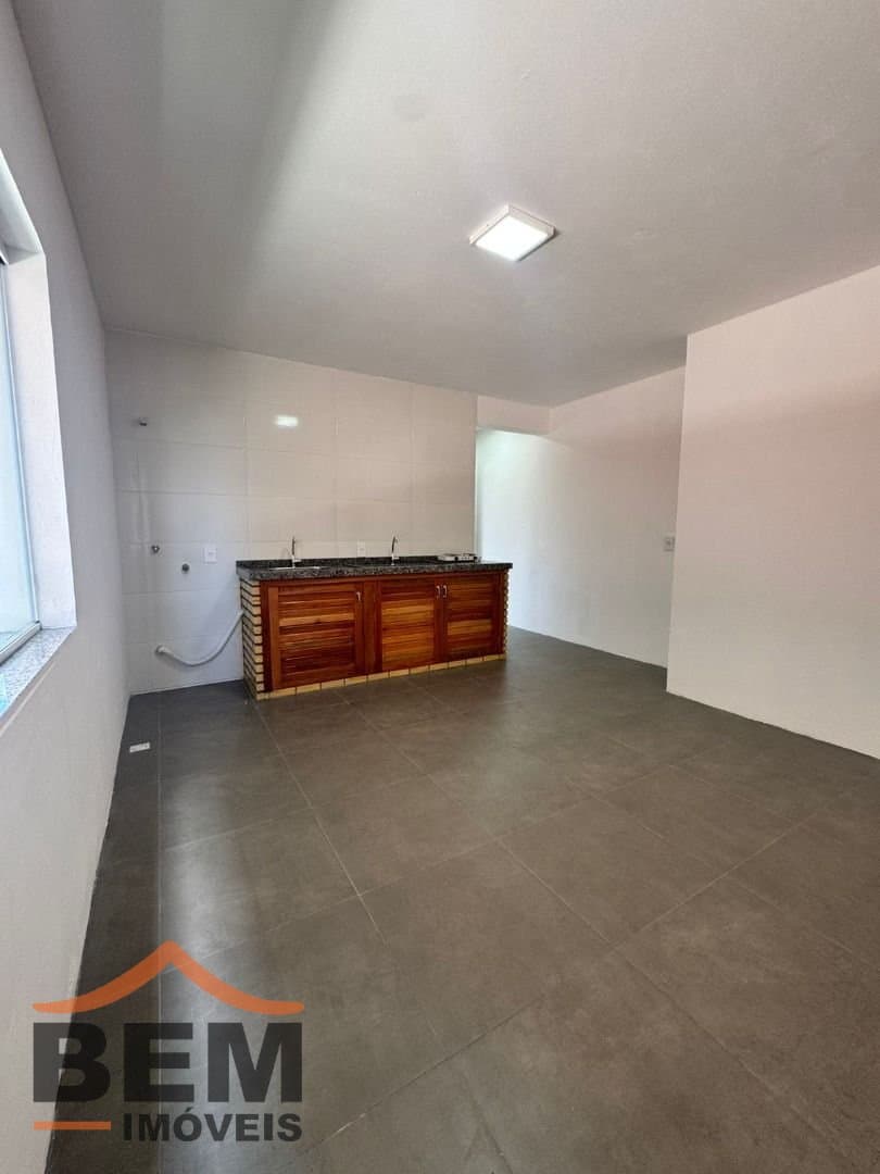 Apartamento para Locação com 1 quarto, 1 vaga no bairro Centro em Navegantes/SC