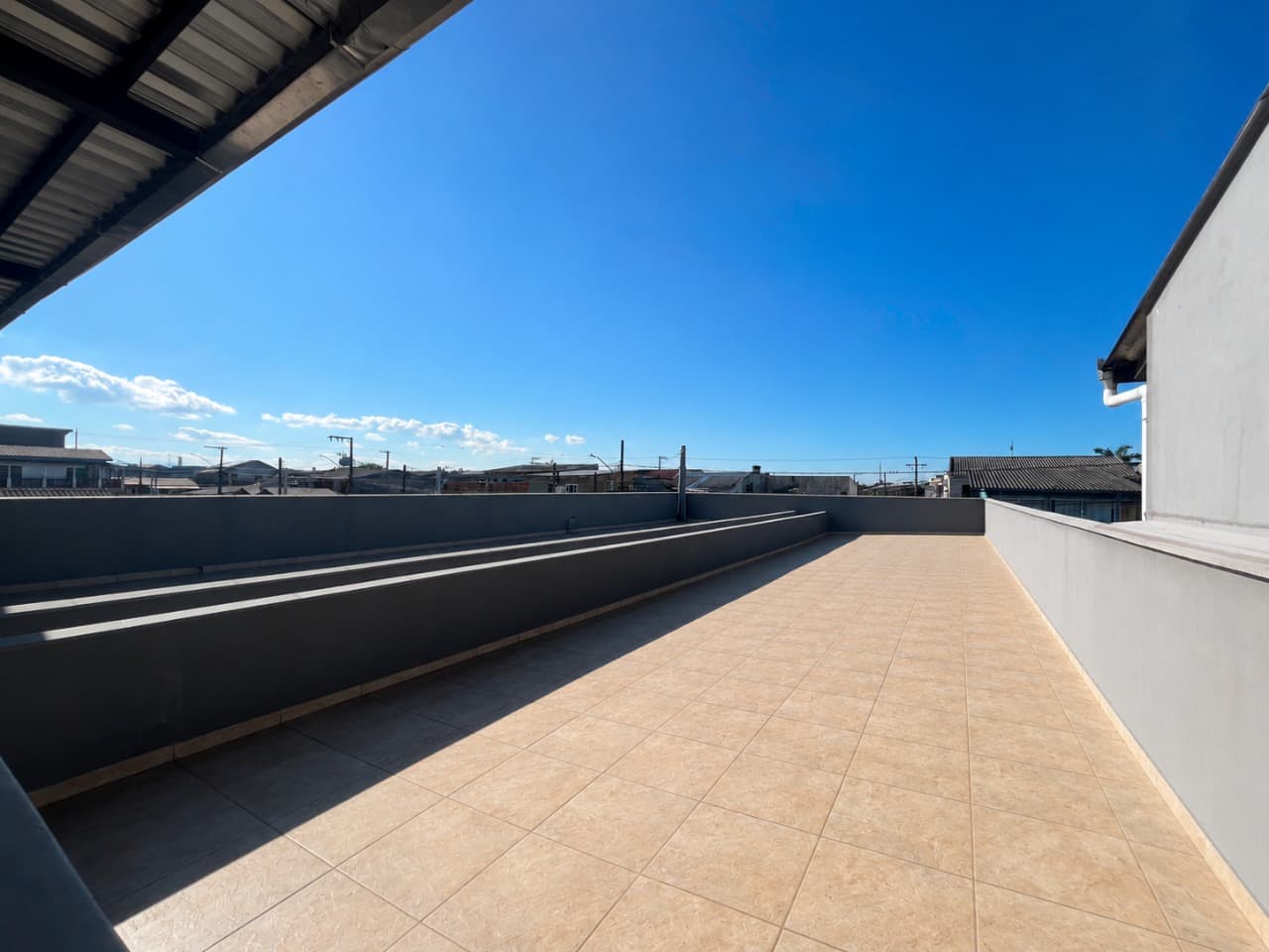 Kitnet para aluguel em Itajaí: 10 - TERRAÇO