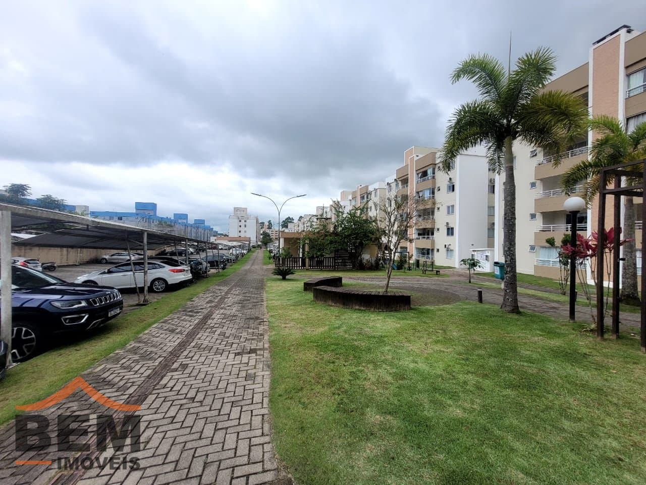 Apartamento para aluguel em Espinheiros, Itajaí