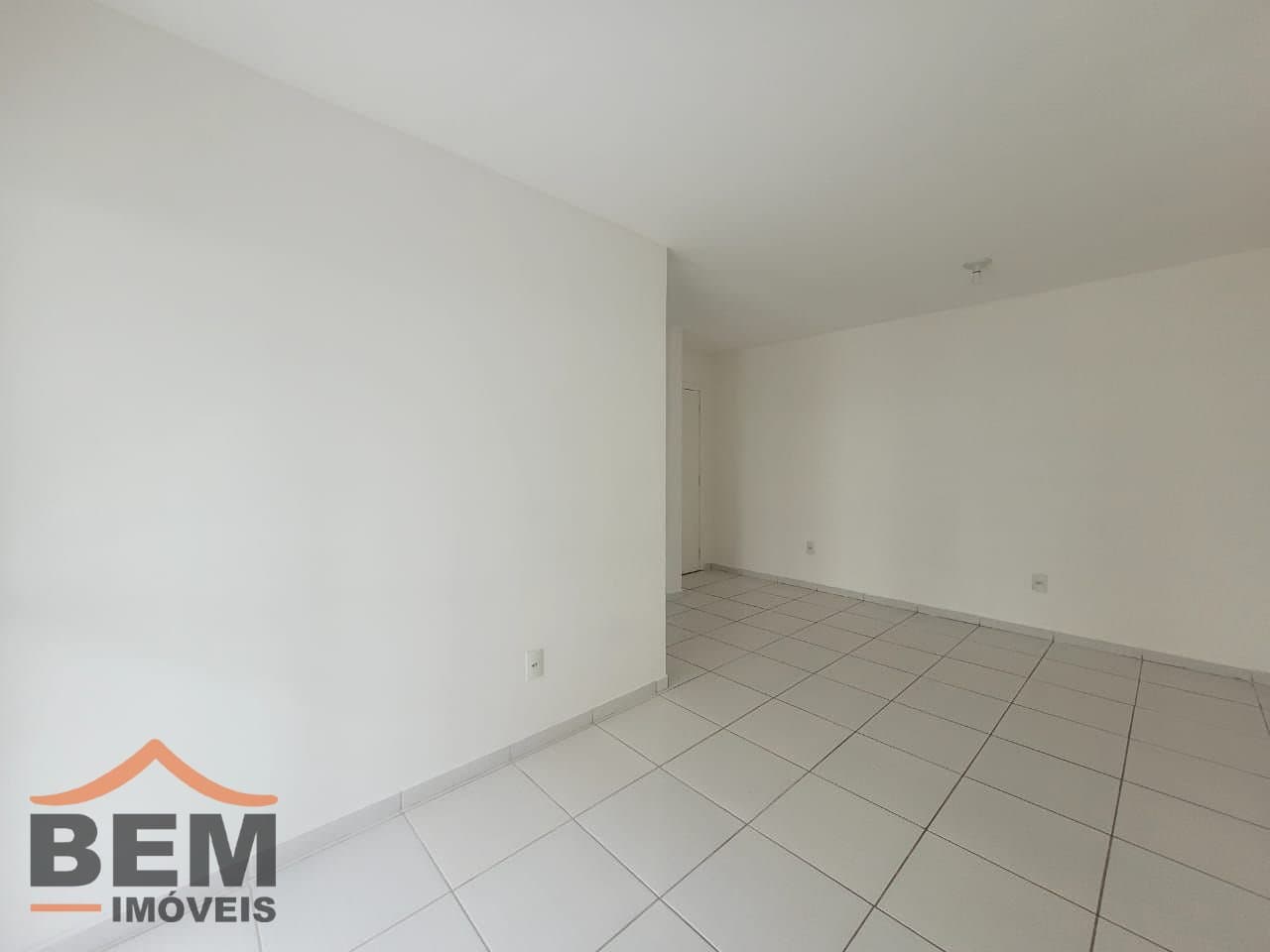 Apartamento para aluguel em Espinheiros, Itajaí