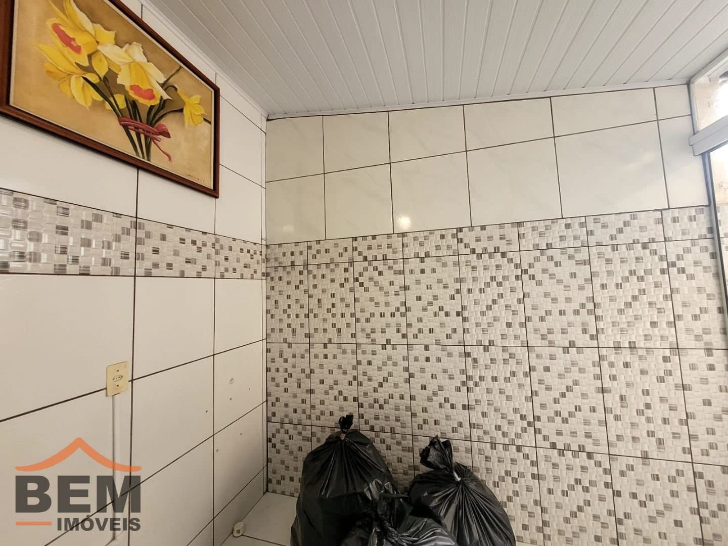 Casa para Locação com 3 quartos, 1 vaga no bairro Santa Regina em Itajaí/SC