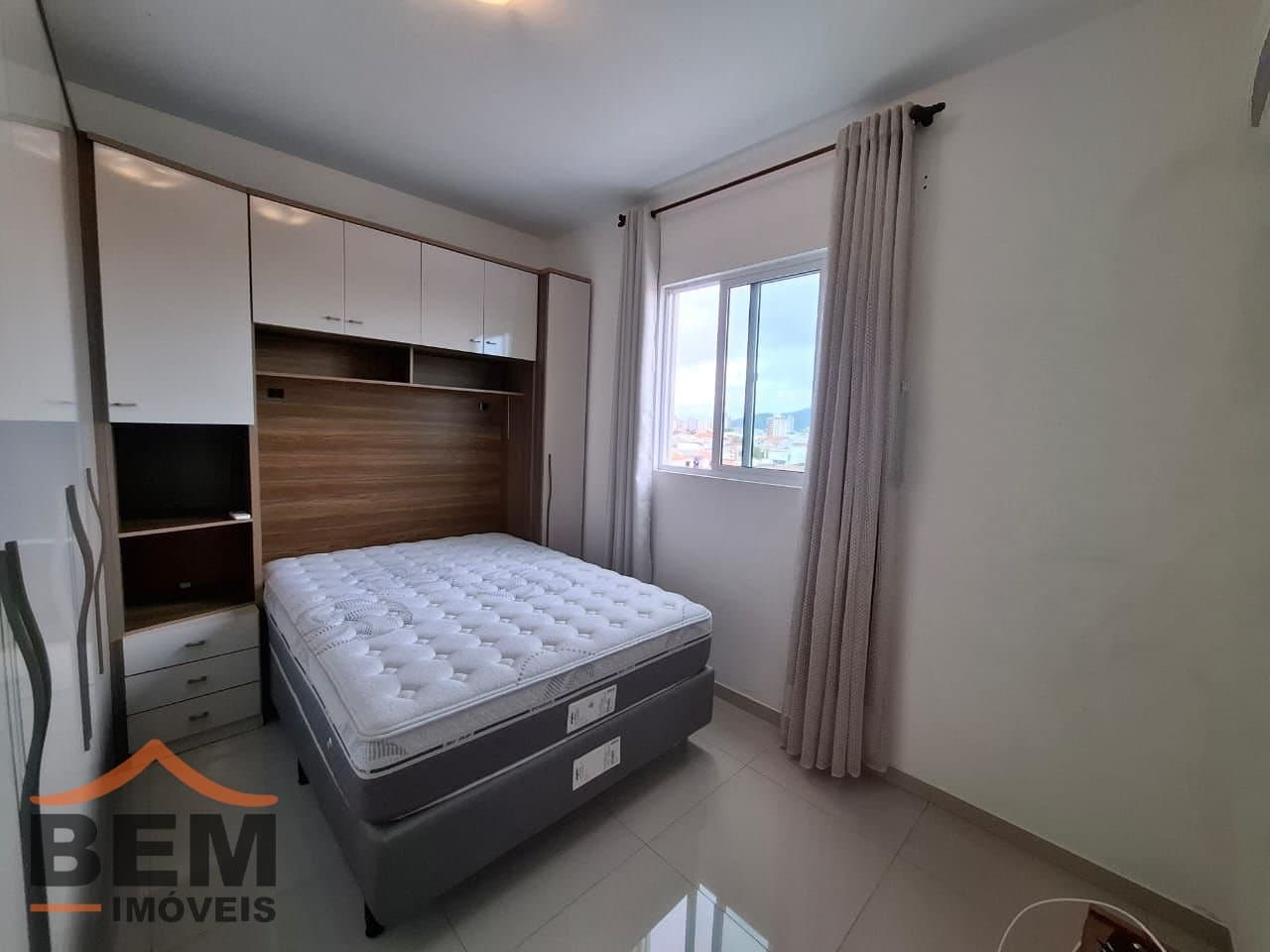 Apartamento para locação com 2 quartos e 51,86 m² no bairro Cordeiros, em Itajaí