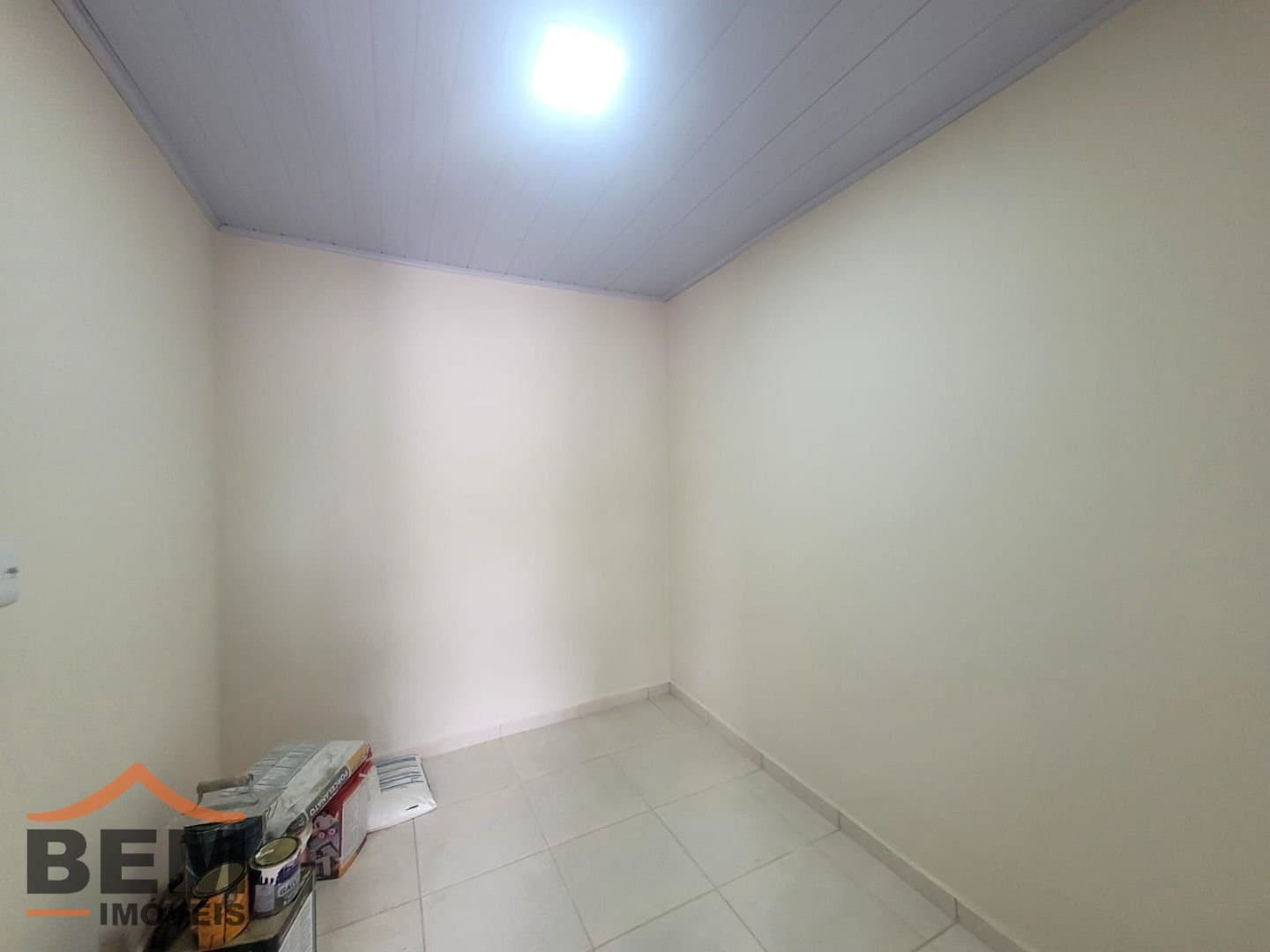 Apartamento para Locação com 2 quartos, 1 vaga no bairro Santa Regina em Itajaí/SC