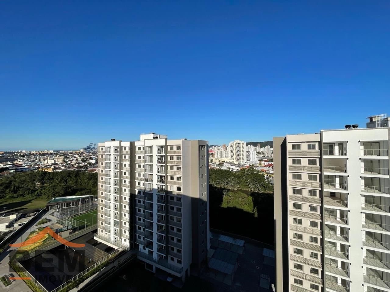 Apartamento para Locação com 2 quartos sendo 1 suíte, 1 vaga no bairro São Vicente em Itajaí/SC