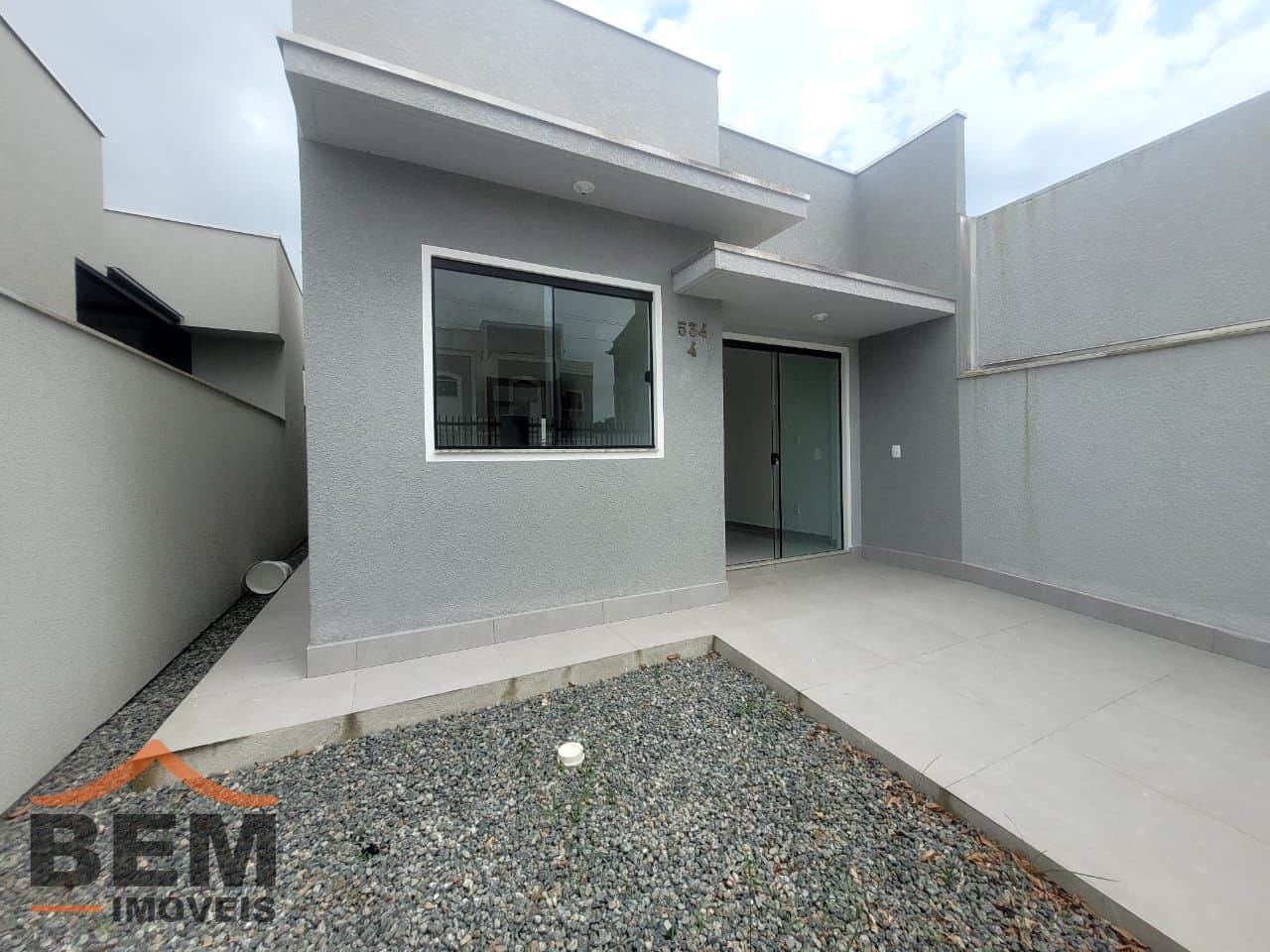 Casa para aluguel em Meia Praia, Navegantes