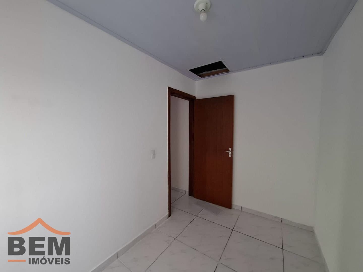 Apartamento para Locação com 2 quartos e 30m² no bairro São Vicente, em Itajaí - SC