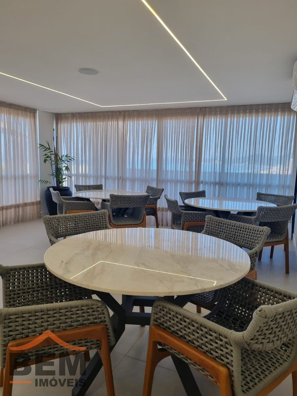 Apartamento com 2 dormitórios à venda, 69 m² Bairro - Centro - Navegantes/SC
