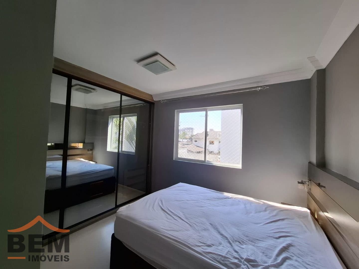 Apartamento para Locação com 2 quartos, 1 vaga no bairro Cordeiros em Itajaí/SC