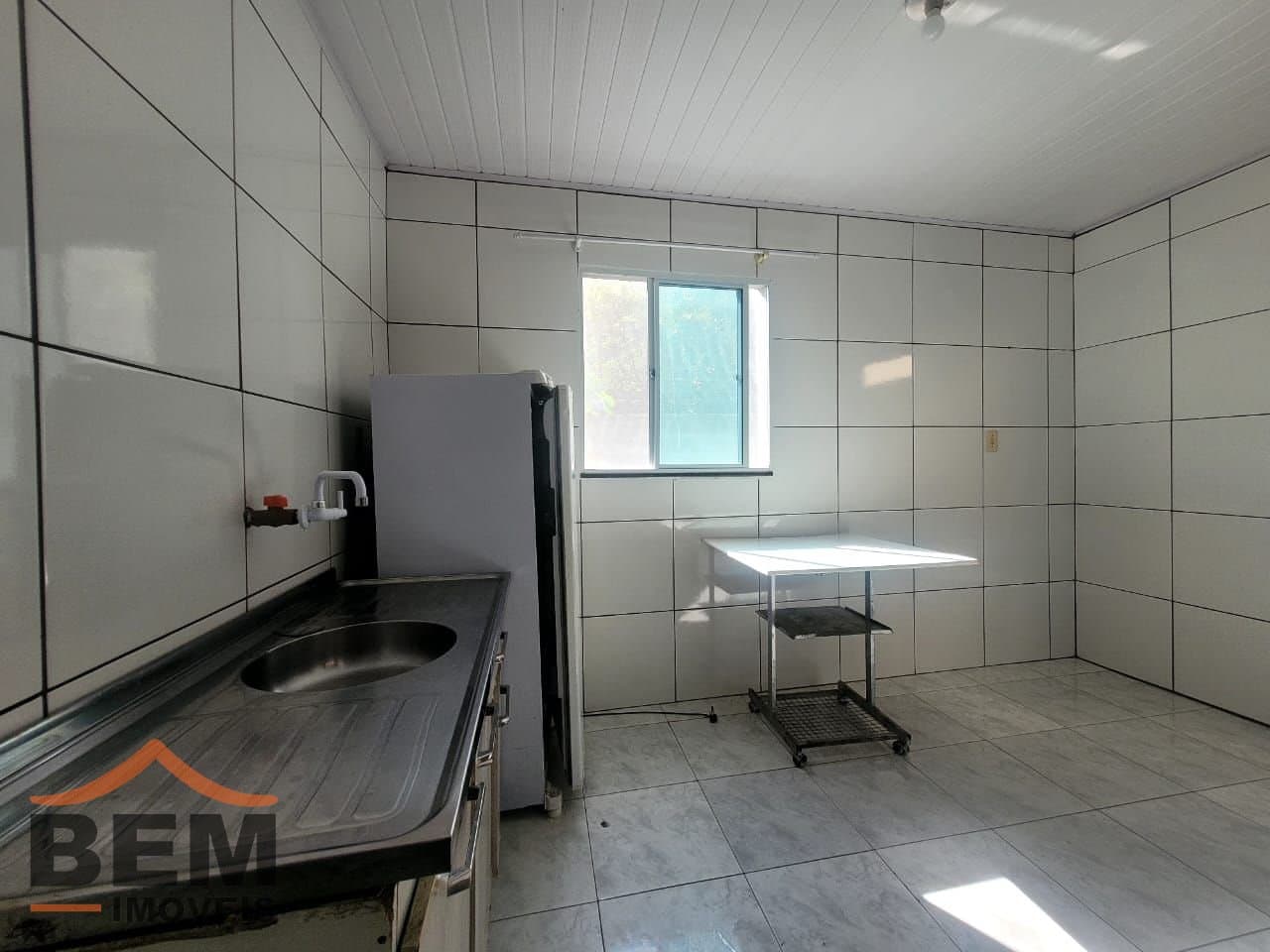 Kitnet para Locação com 1 quarto e 30m² no bairro São Vicente, em Itajaí - SC